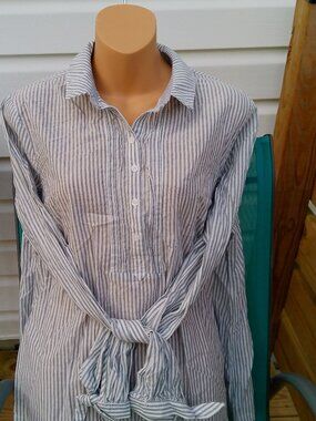 A NEW DAY STRIPED SHIRT SIZE LARGE NEW NO TAGS